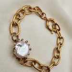 Allure Pearl  bracelet