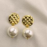 Bubble Pearl Earrings Cream