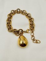 Minimal drop Bracelet