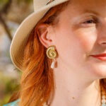 Nautical earrings beige