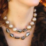 The Bold Baroque light brown necklace -Κολιέ με πέρλες ανοιχτό καφέ