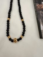 Black Muse agate-Κολιέ με μαύρο αχάτη και χρυσή μπίλια μενταγιόν - Image 2