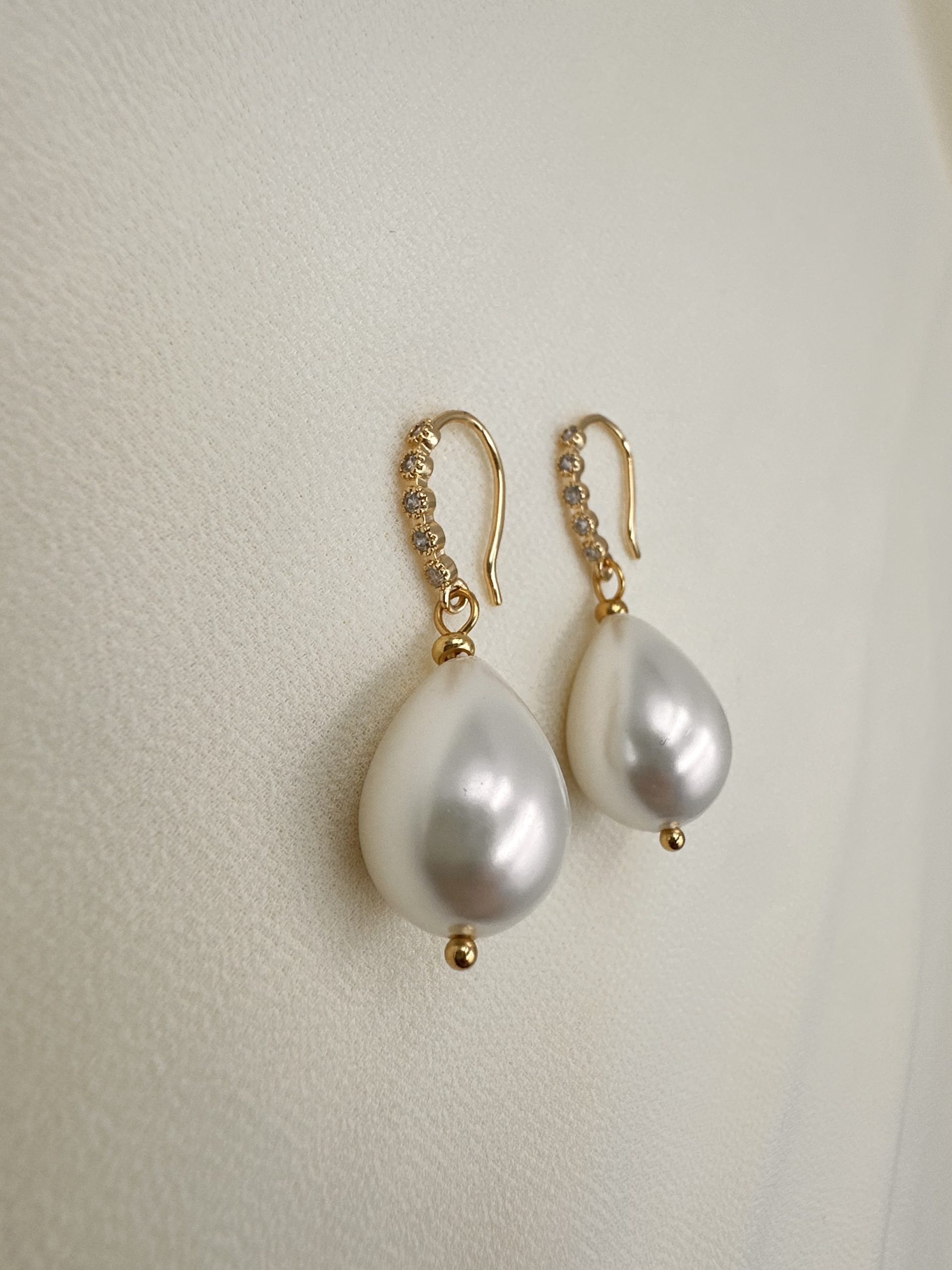 1764926826695366 - Αντιγραφή Zirgonia pearl drop-Σκουλαρίκια με ζιρκόν και πέρλα - Image 1