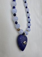 Eclat Heart necklace blue - Image 5