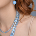 Round Jade earrings light blue