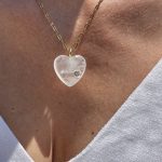 Eclat White Heart Long Chain-Καρδιά Χαλαζίας μακριά αλυσίδα